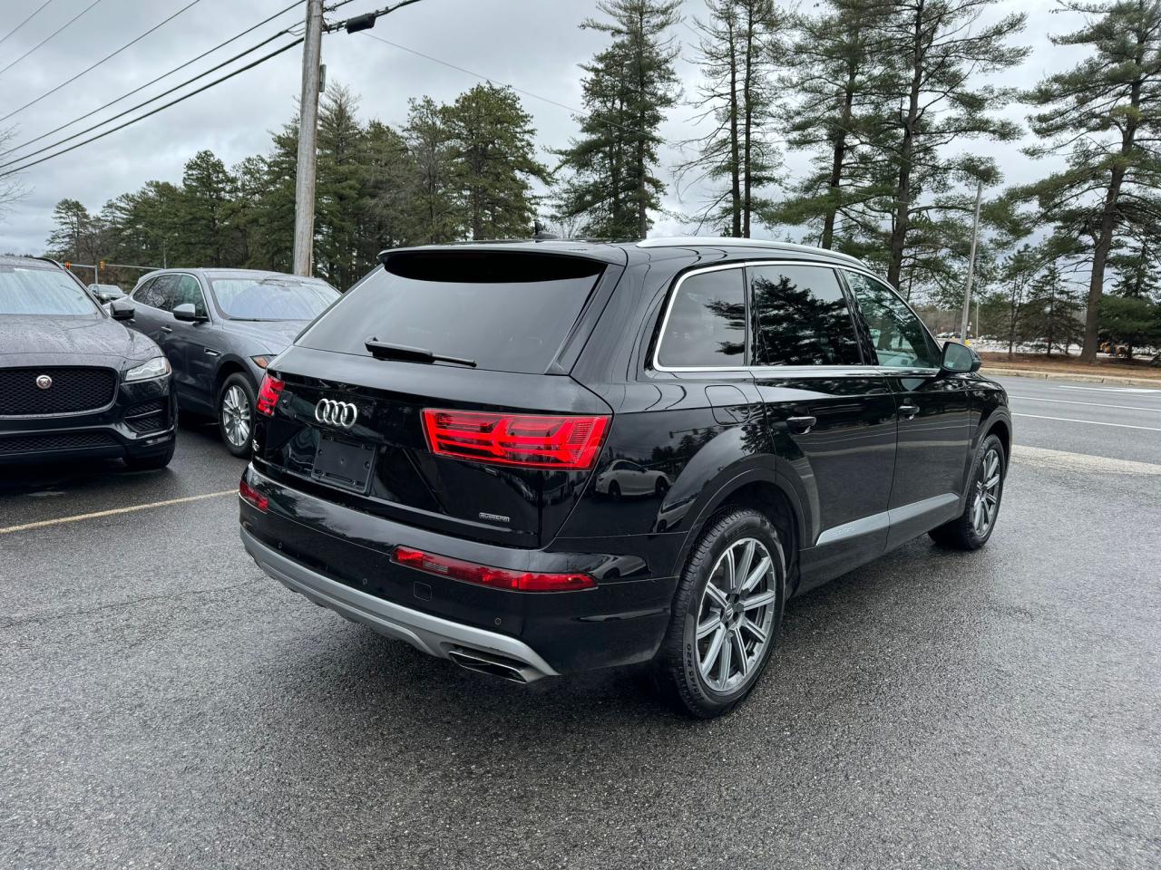 wa1lhaf75jd012973 WA1LHAF75JD012973 2018 Audi Q7 Premium Plus
