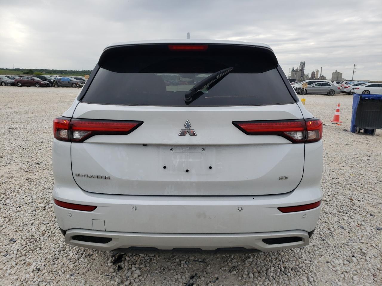 JA4J3UA87PZ018938 2023 Mitsubishi Outlander Se