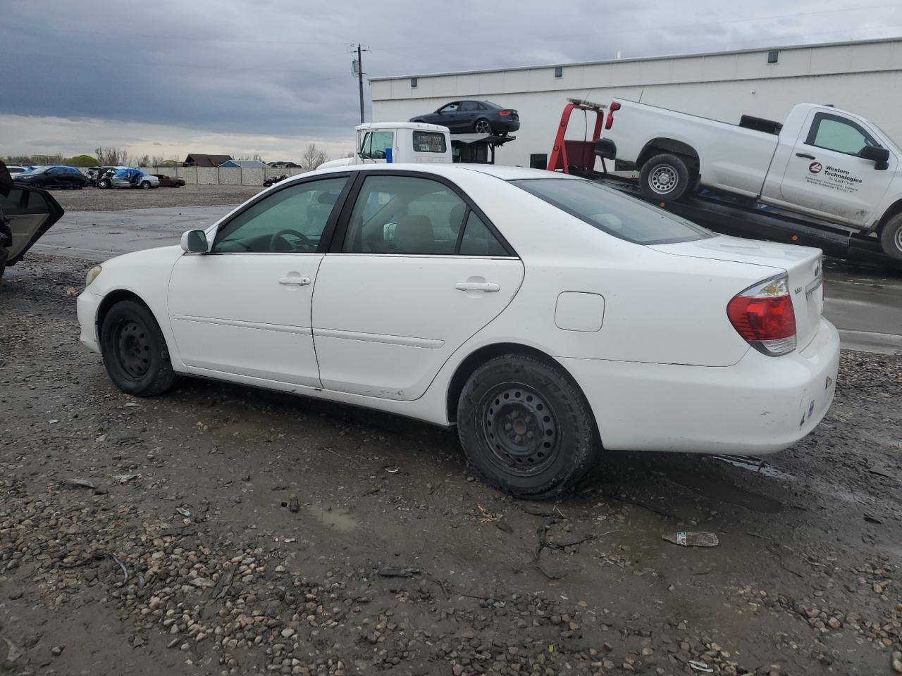 4T1BE32K65U013552 2005 Toyota Camry Le