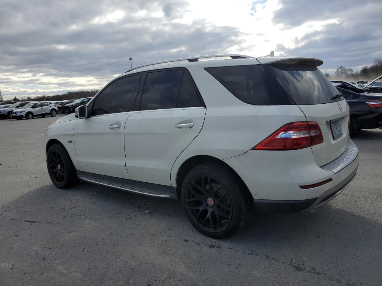 4JGDA5HBXCA032210 2012 Mercedes-Benz Ml 350 4Matic