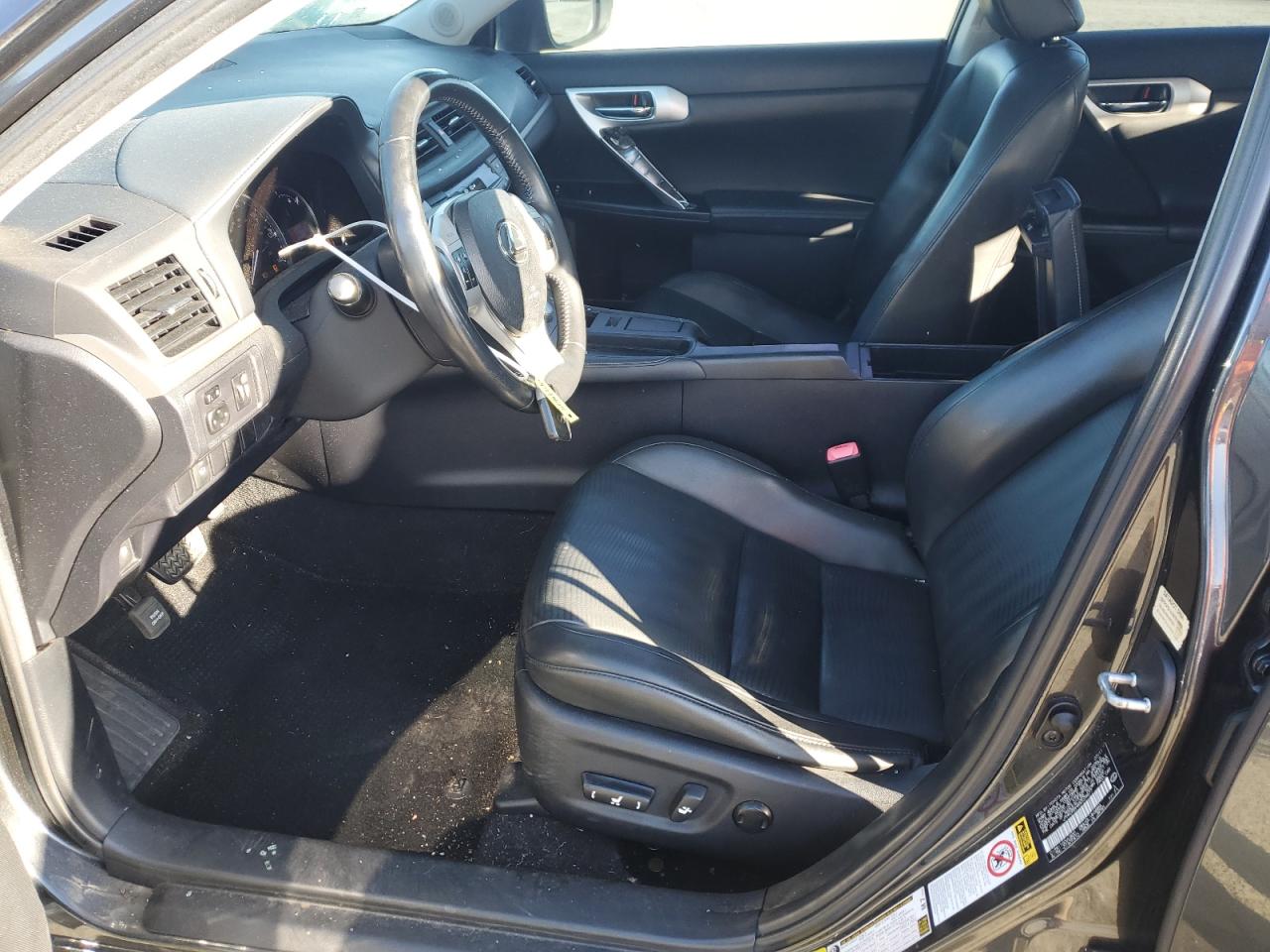 JTHKD5BH6B2039677 2011 Lexus Ct 200