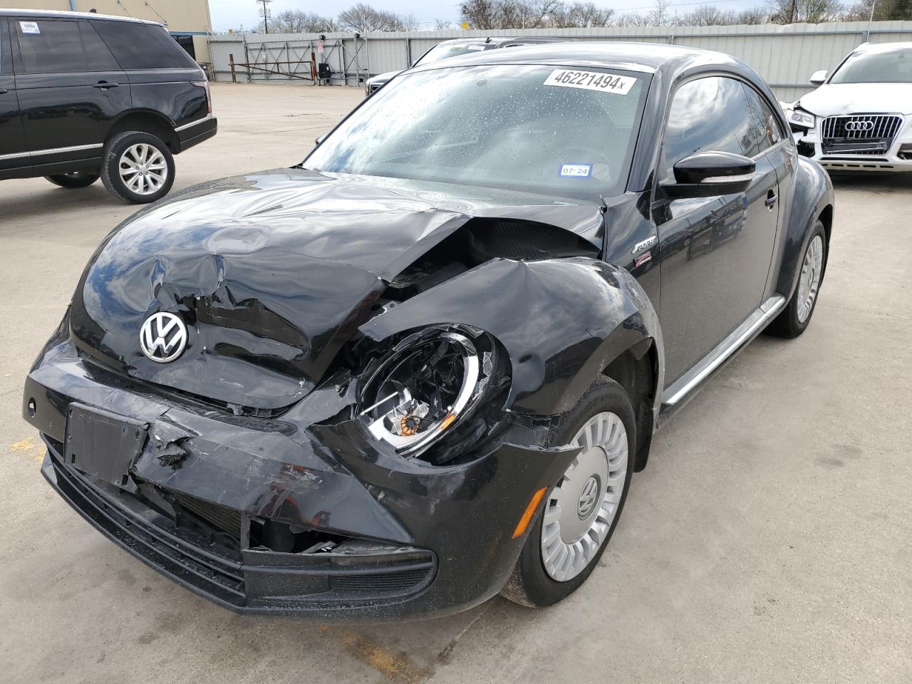 3VWHX7AT8DM603892 2013 Volkswagen Beetle