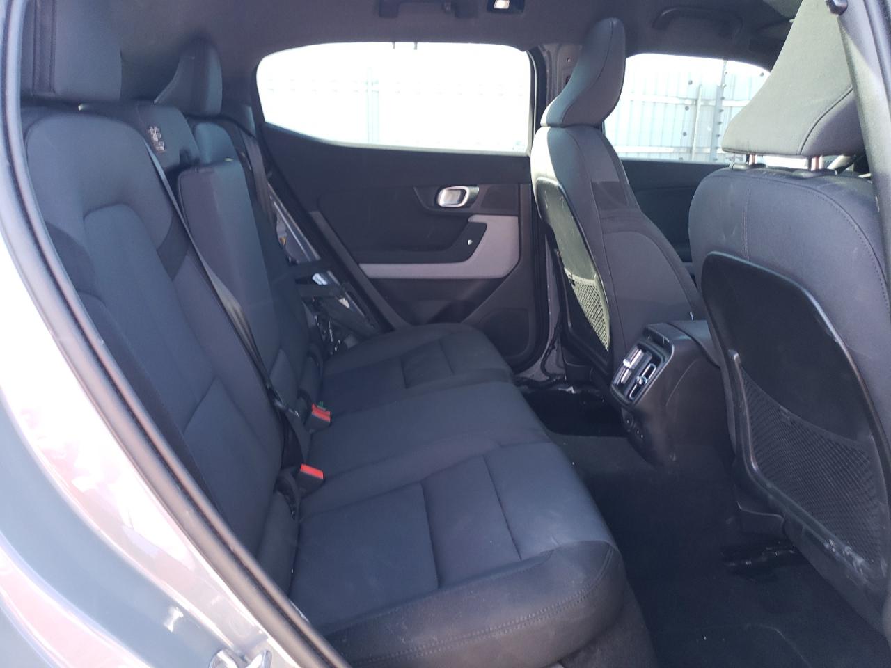 YSMED3KA2PL120302 2023 Polestar 2