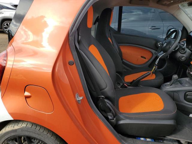 VIN WMEFJ5DA2GK051197 2016 Smart Fortwo no.10