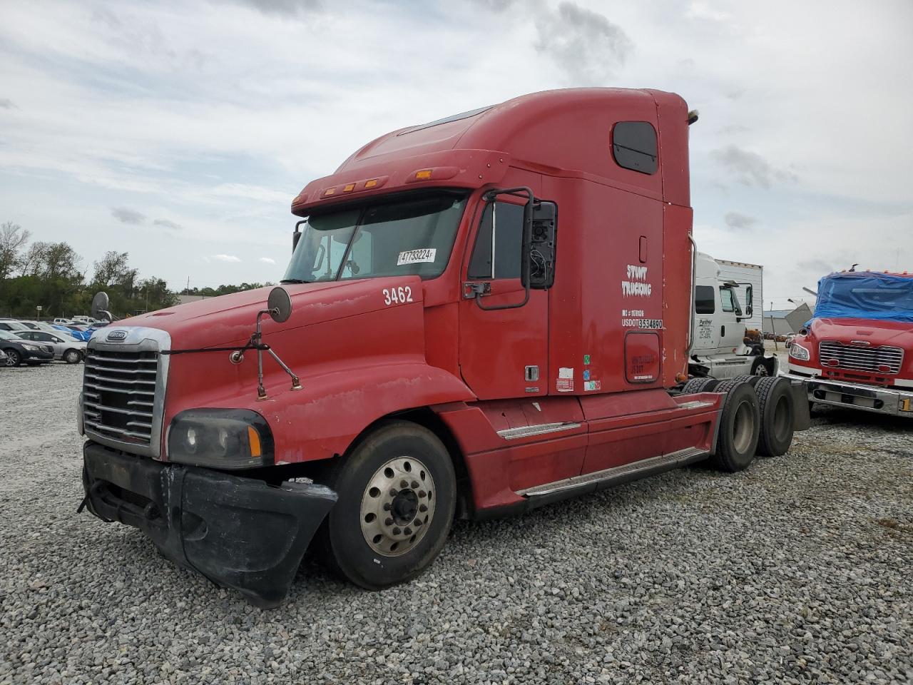 Lot #2471114070 2007 FREIGHTLINER CONVENTION