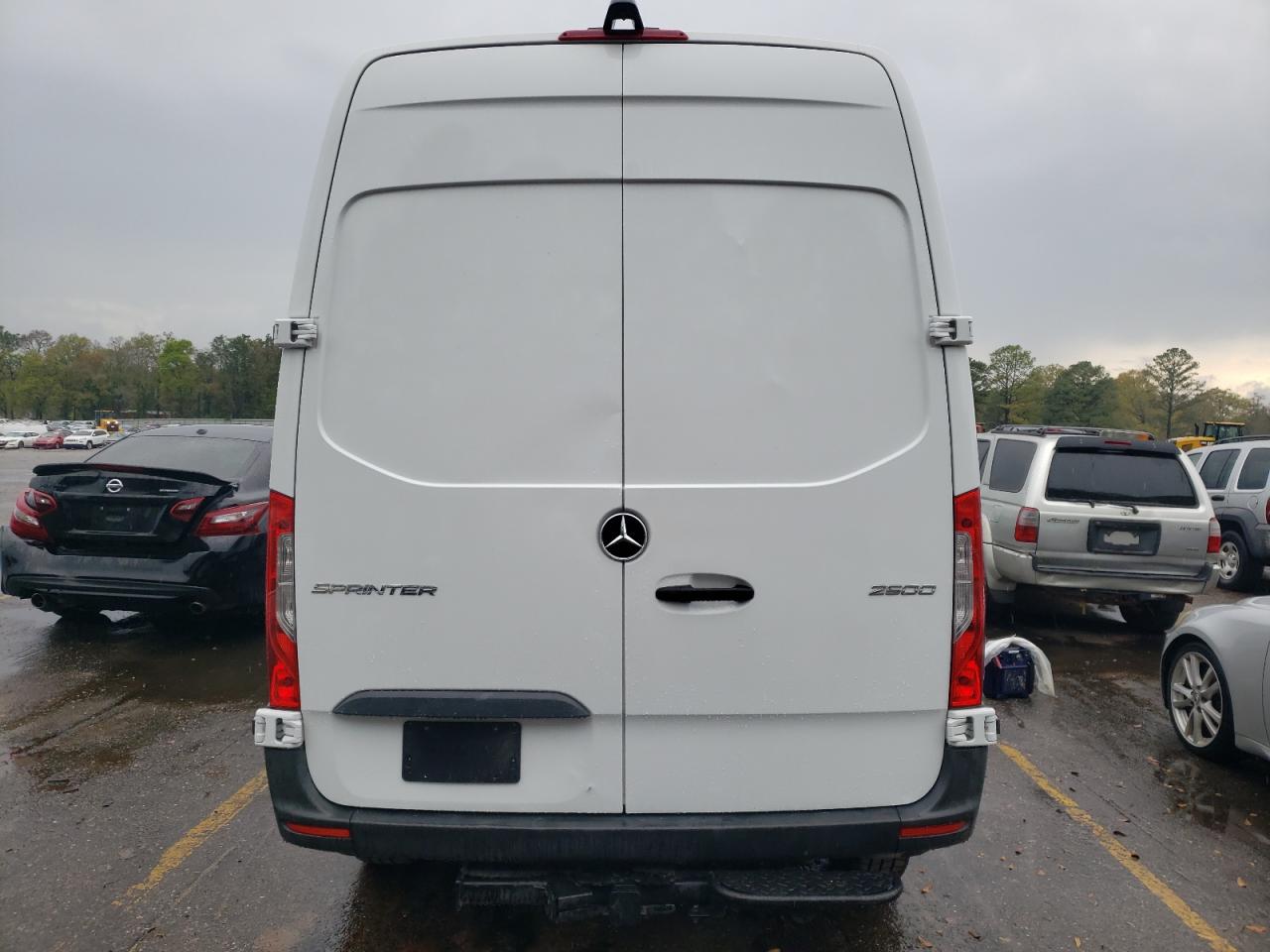 W1W4DBHY3MT046491 2021 Mercedes-Benz Sprinter 2500