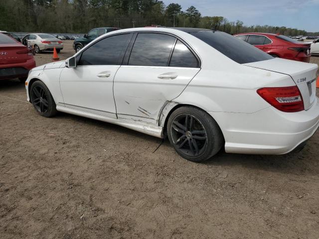 VIN WDDGF4HB3DR296424 2013 Mercedes-Benz C-Class, 250 no.2