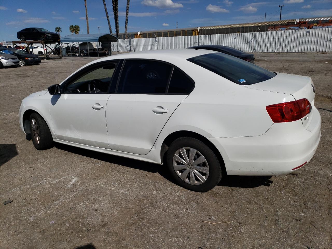 3VW2K7AJ4EM437214 2014 Volkswagen Jetta Base