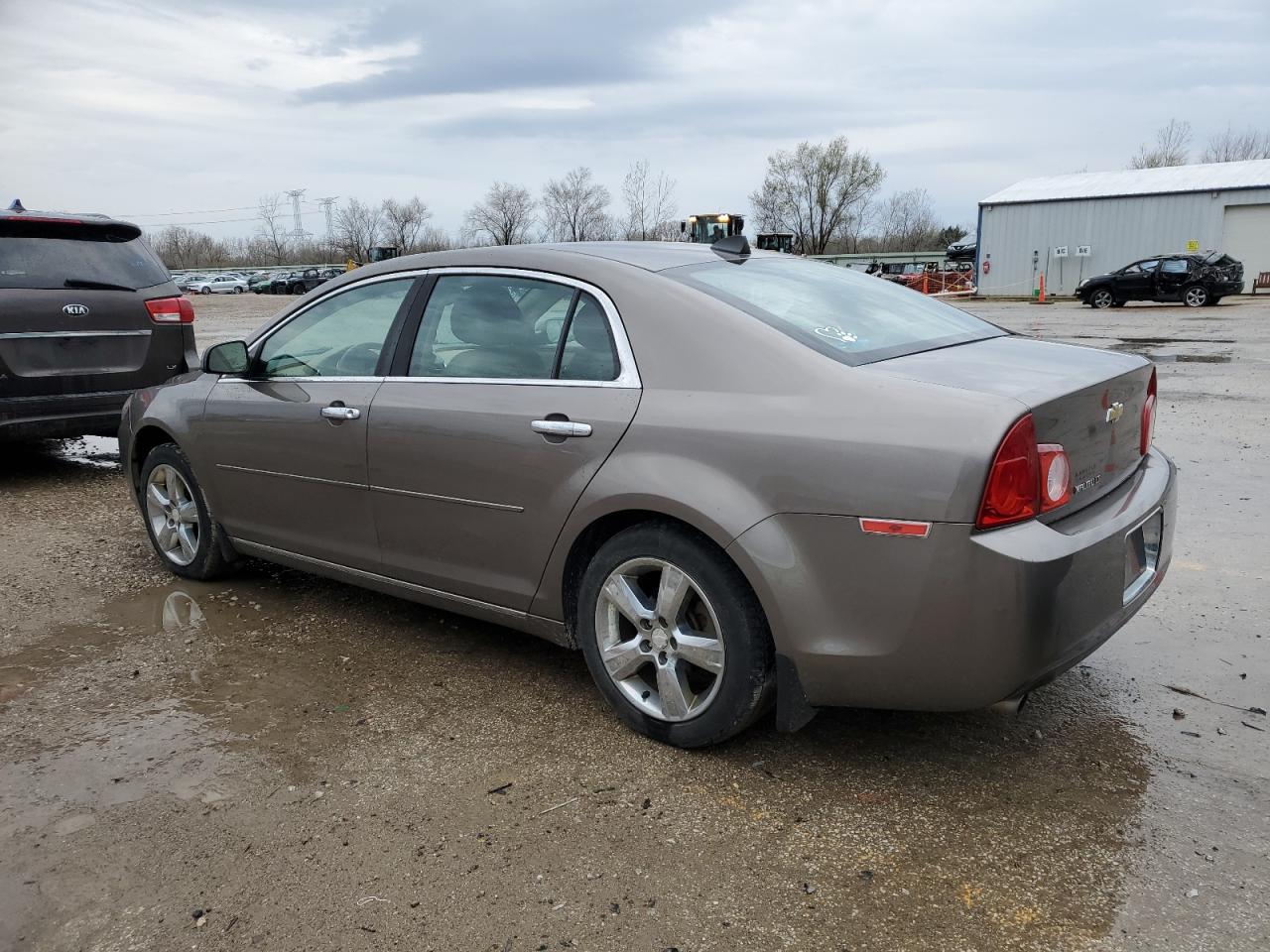 1G1ZD5E0XCF176470 2012 Chevrolet Malibu 2Lt