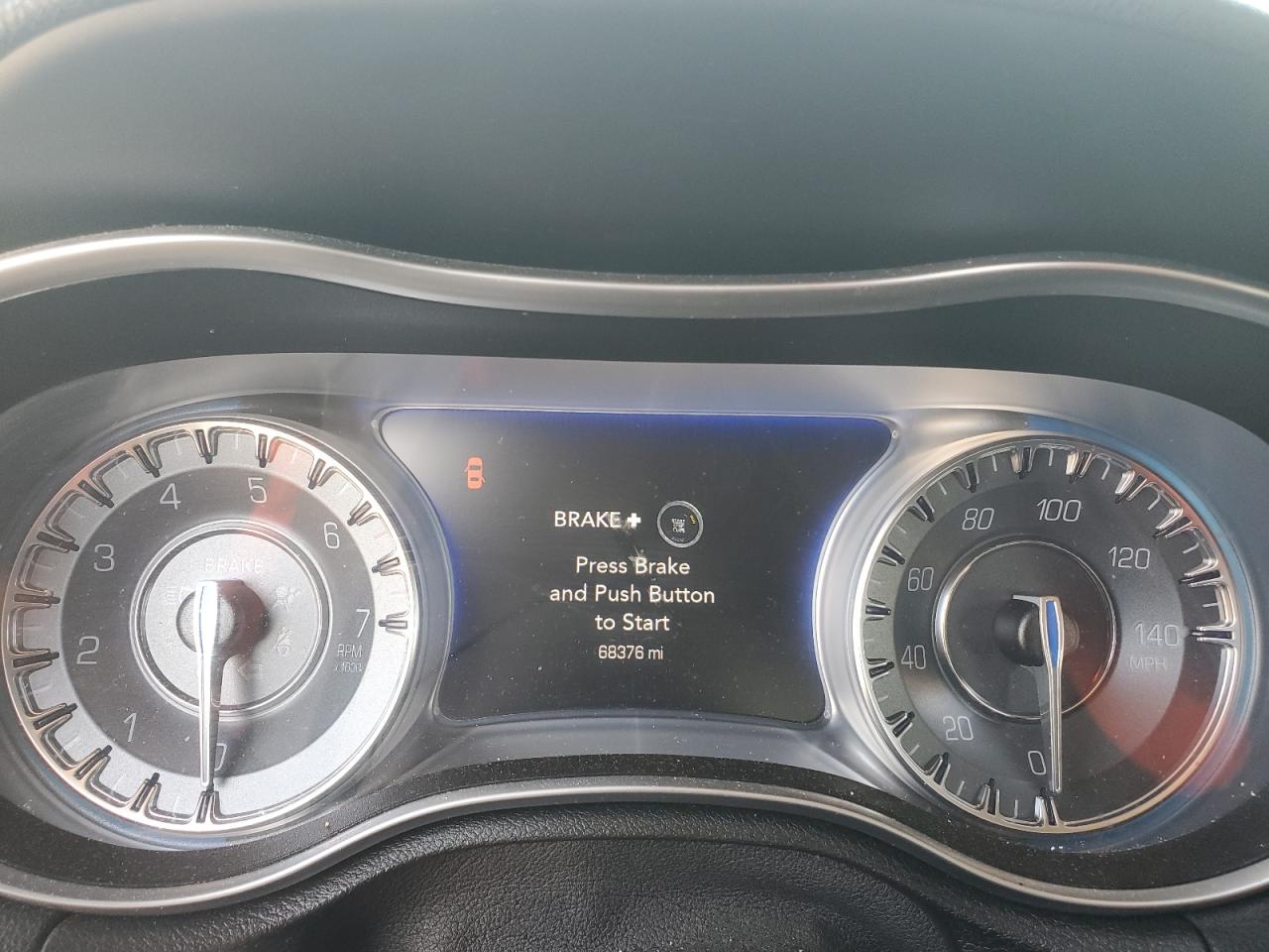 2C3CCAEG1JH159661 2018 Chrysler 300 Limited