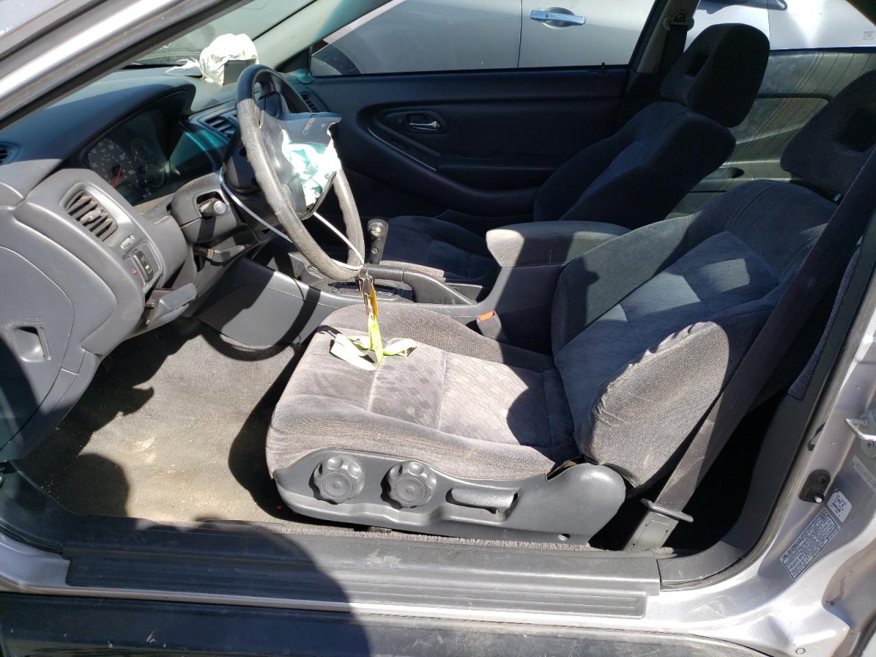 1HGCG32451A001829 2001 Honda Accord Lx