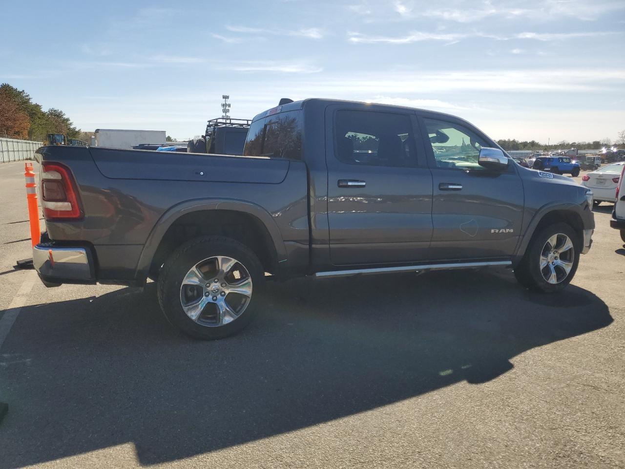 1C6SRFJT8KN900443 2019 Ram 1500 Laramie