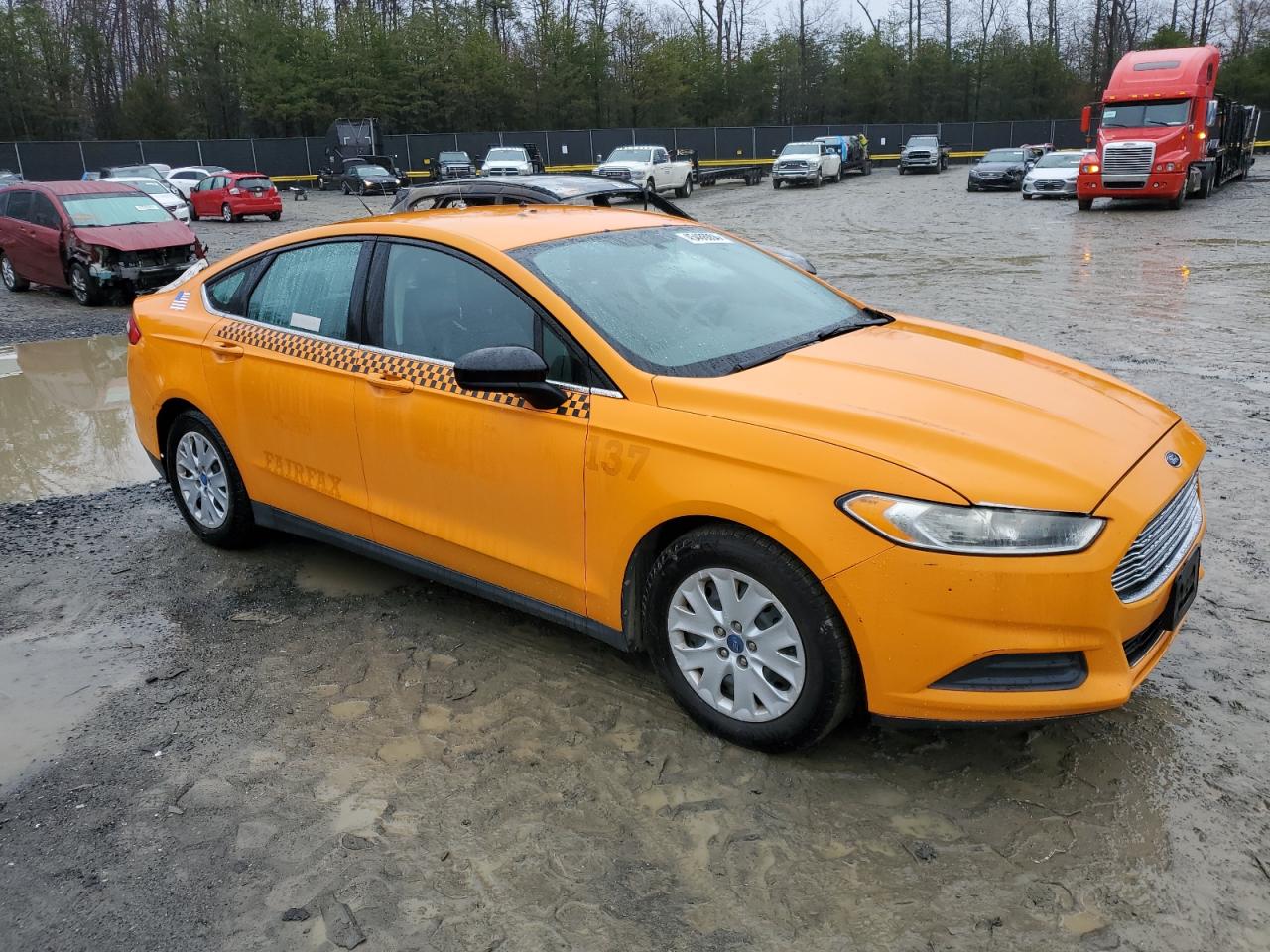 2013 Ford Fusion S vin: 3FA6P0G75DR179253