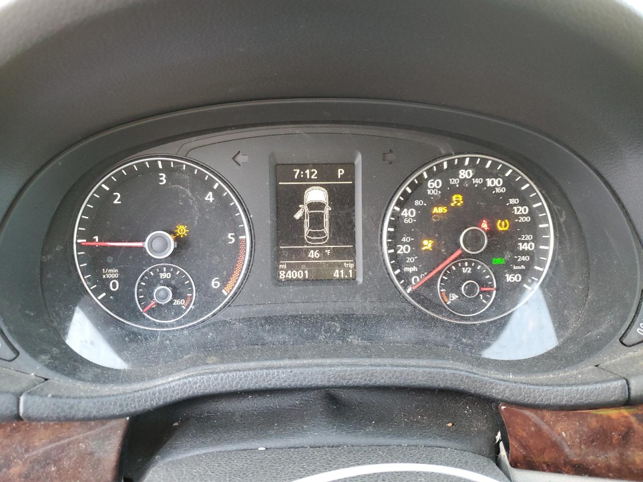 1VWCN7A37DC071018 2013 Volkswagen Passat Sel