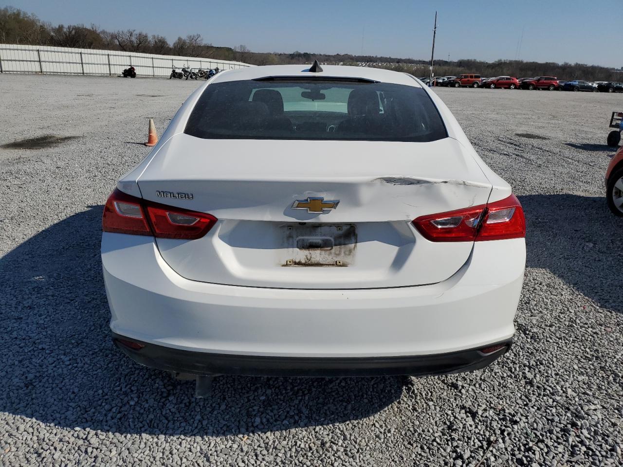 2019 Chevrolet Malibu Ls vin: 1G1ZC5ST6KF211554