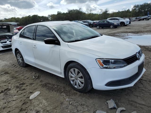 3VW1K7AJ9DM286798 2013 VOLKSWAGEN JETTA-3