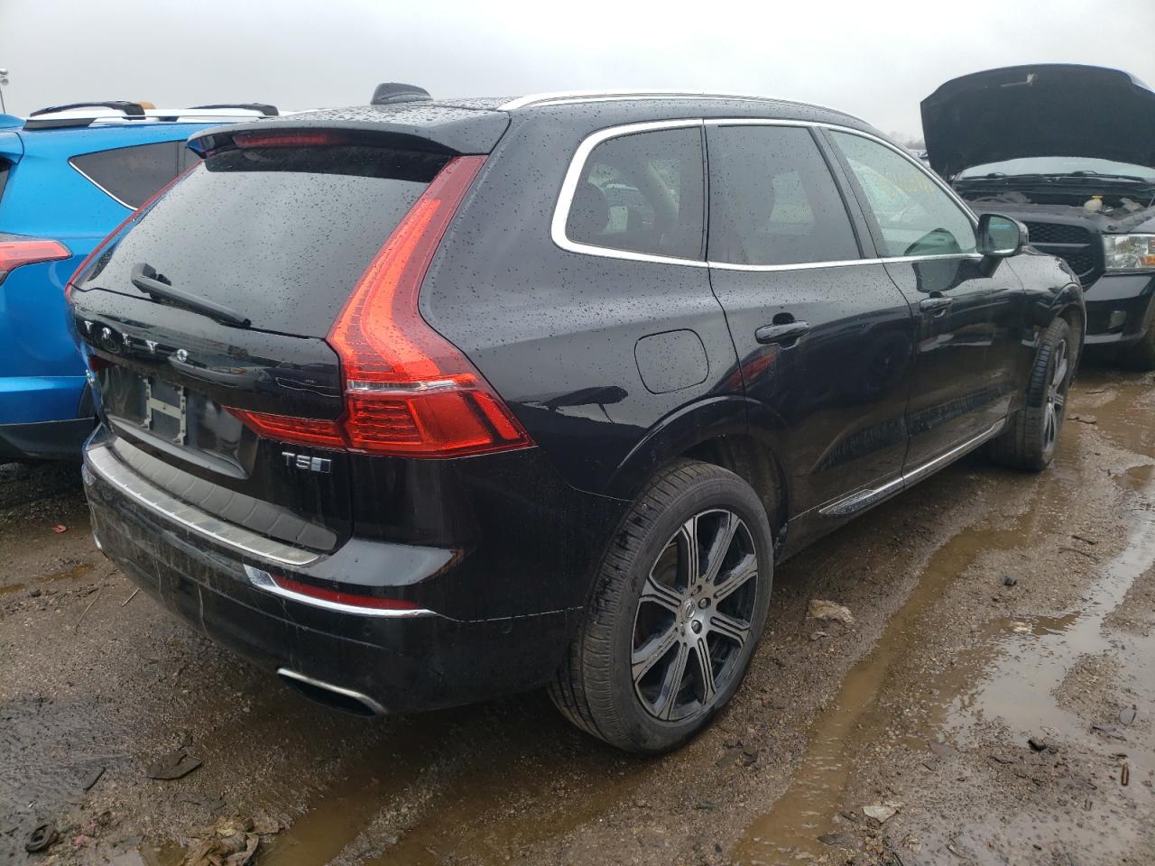 Lot #2437882036 2018 VOLVO XC60 T5 IN