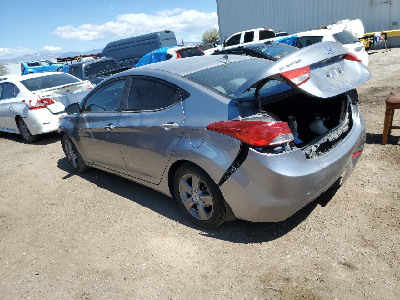 KMHDH4AE1DU929796 2013 Hyundai Elantra Gls