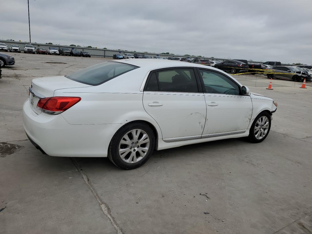 4T1BK3DB3CU452789 2012 Toyota Avalon Base