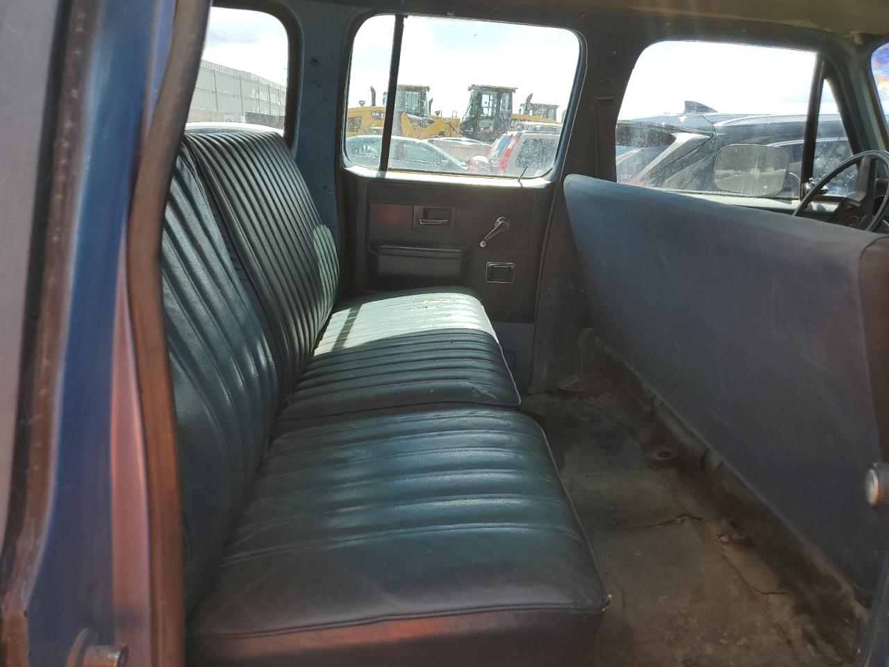 1G8GK26M8GF191084 1986 Chevrolet Suburban K2