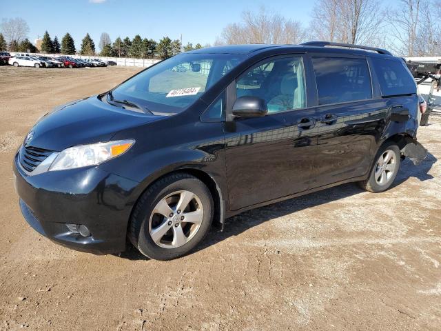 Lot #2487428518 2017 TOYOTA SIENNA LE salvage car