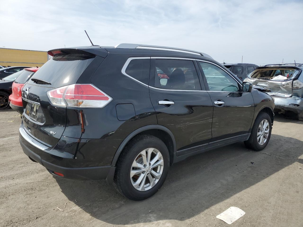 Lot #3025935946 2016 NISSAN ROGUE S