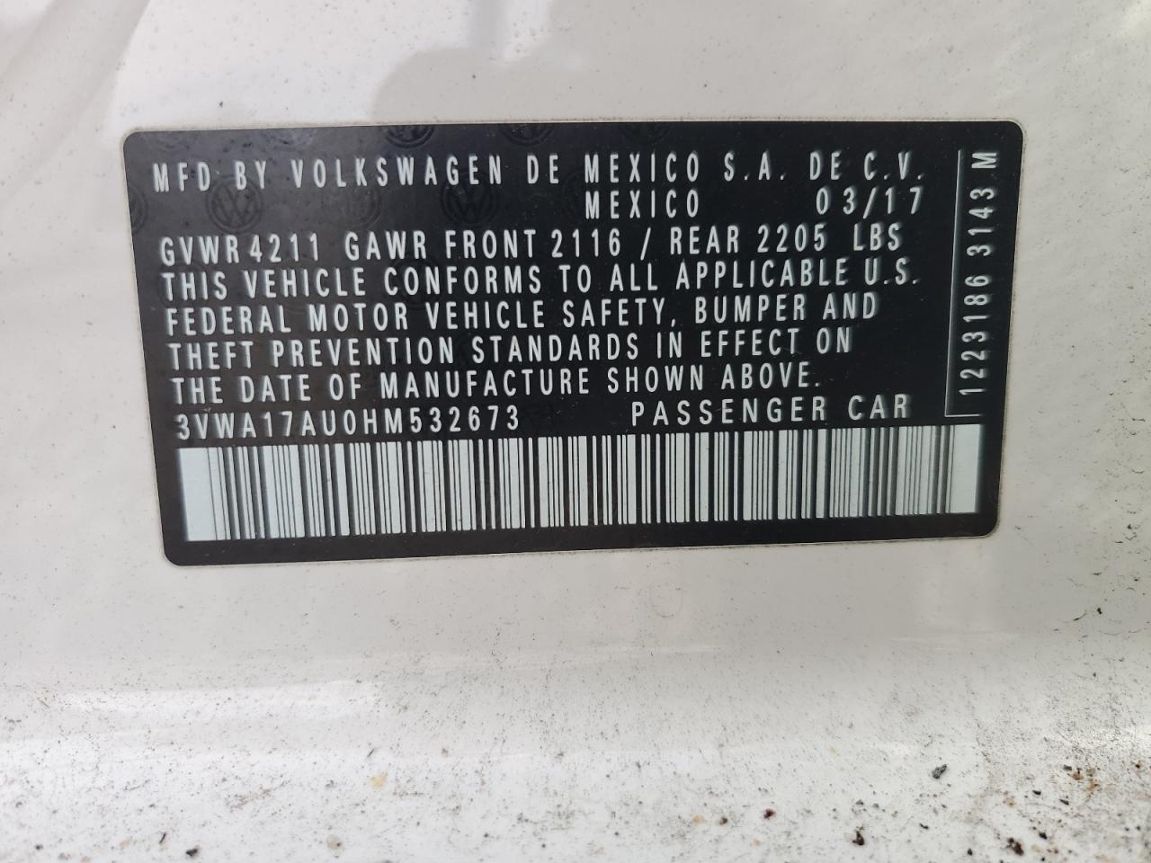 3VWA17AU0HM532673 2017 Volkswagen Golf Sportwagen S