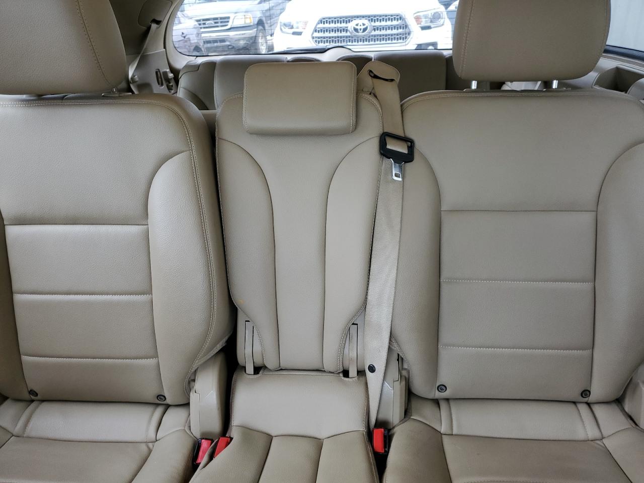 4JGCB5HE6CA137555 2012 Mercedes-Benz R 350 4Matic