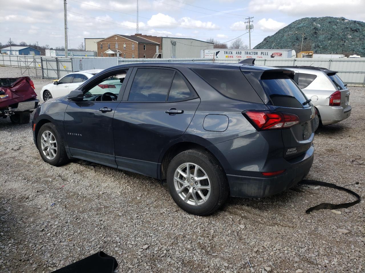 2022 Chevrolet Equinox Ls vin: 3GNAXHEV2NS237048