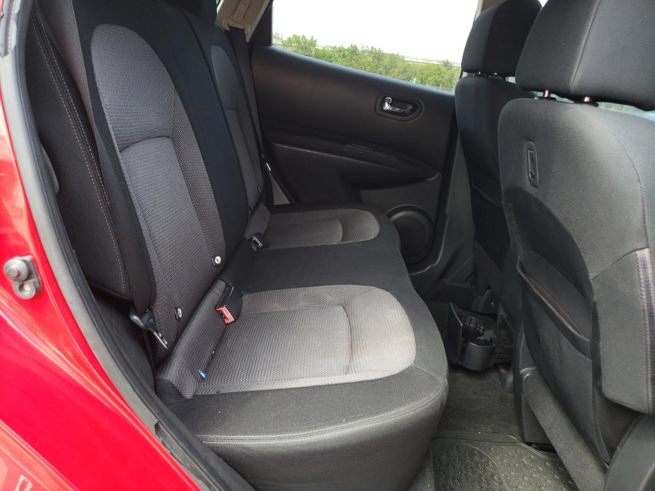 JN8AS5MT6AW015671 2010 Nissan Rogue S