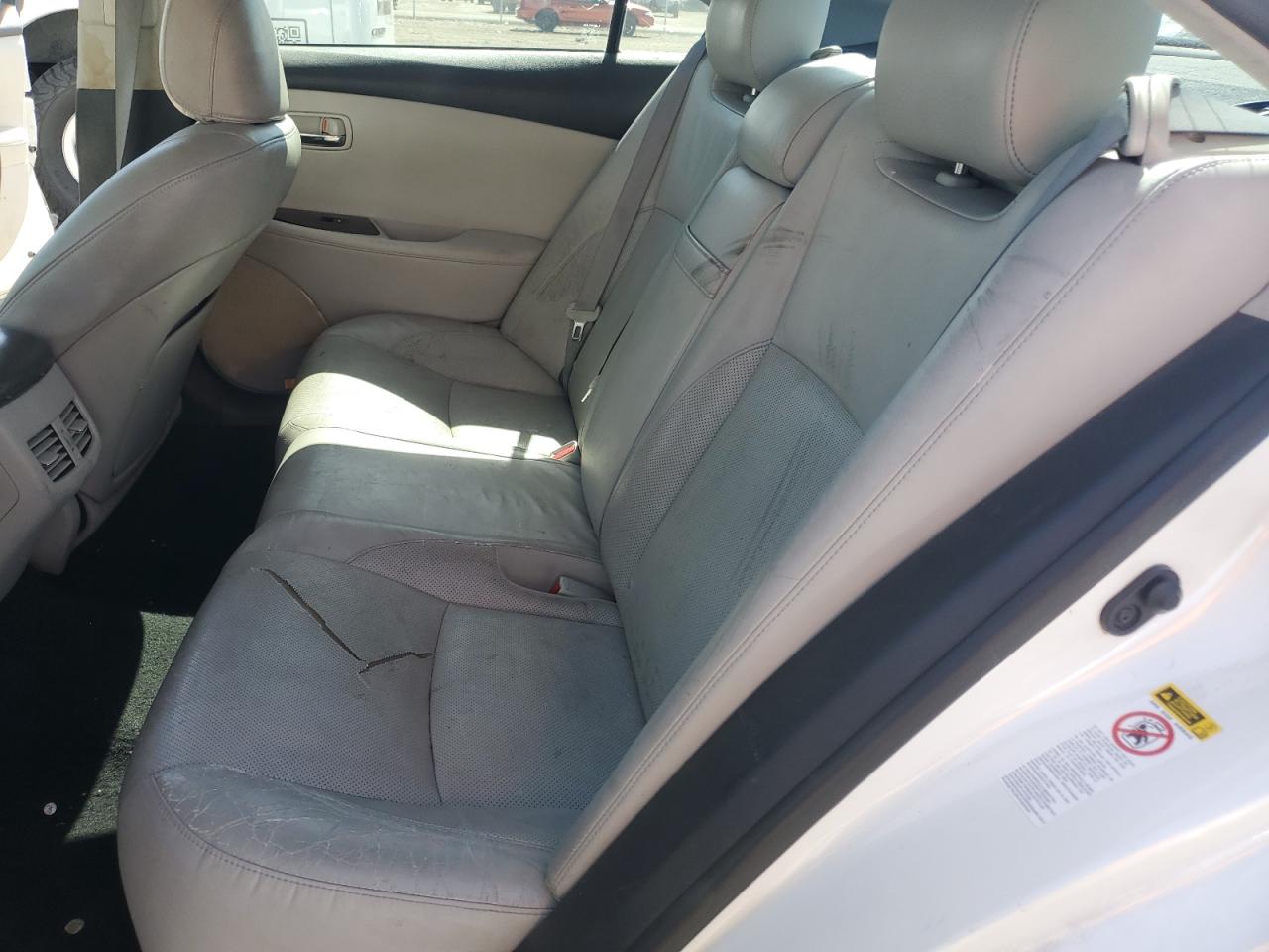 JTHBK1EG4B2472478 2011 Lexus Es 350