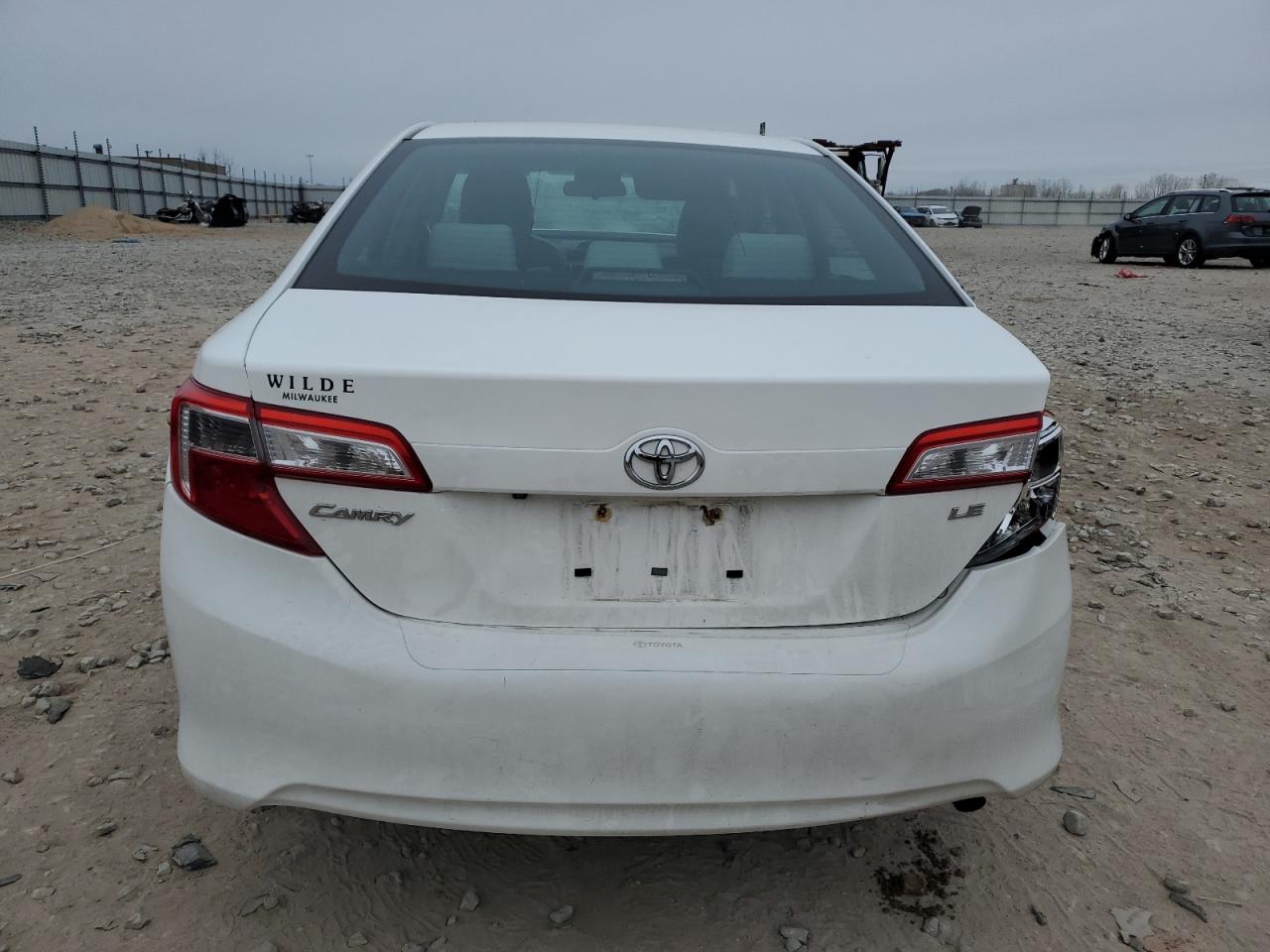 4T4BF1FK1ER423645 2014 Toyota Camry L