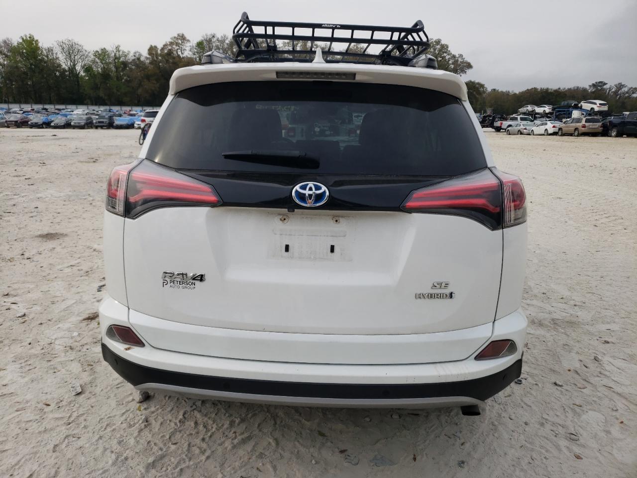 JTMJJREV4JD167983 2018 Toyota Rav4 Hv Se