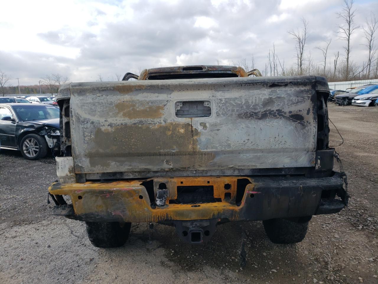 1GT120EGXFF507711 2015 GMC Sierra K2500 Denali