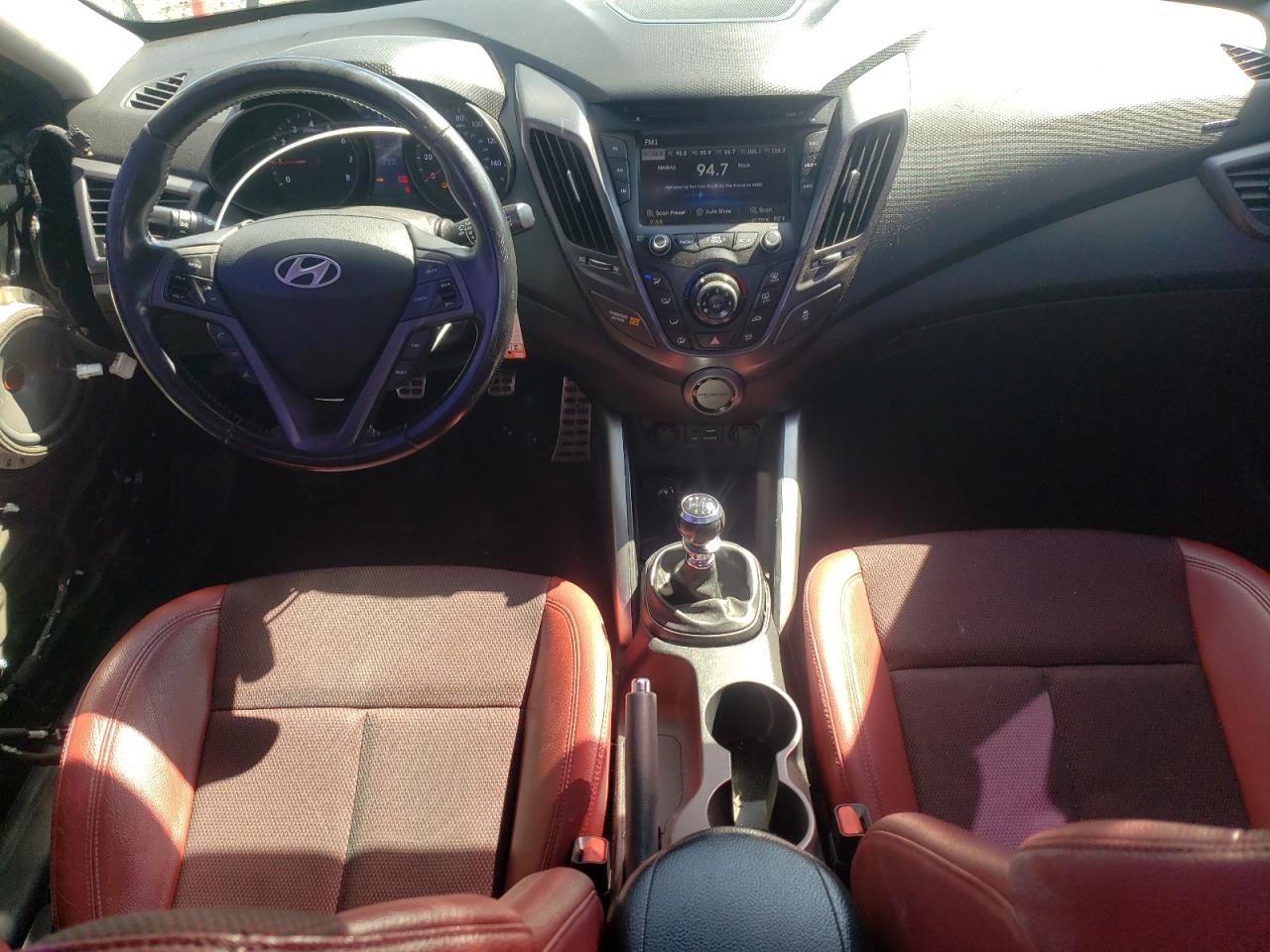 KMHTC6AE7FU234621 2015 Hyundai Veloster Turbo