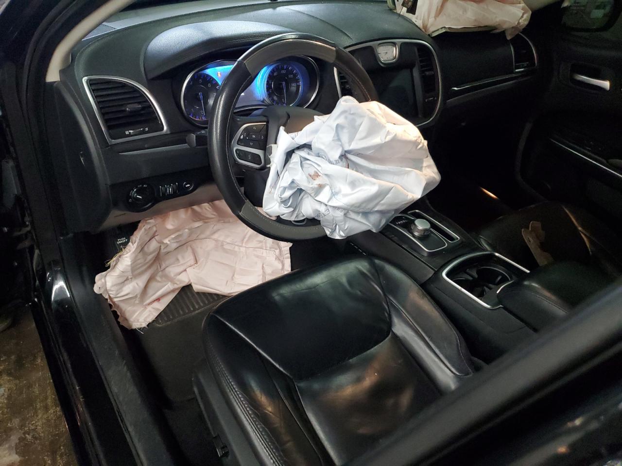 2C3CCARG5HH566578 2017 Chrysler 300 Limited