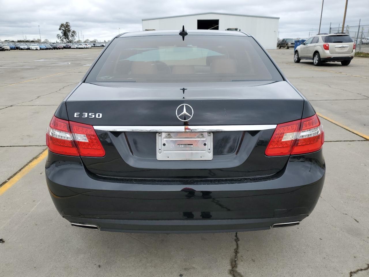 WDDHF5GB7BA423036 2011 Mercedes-Benz E 350