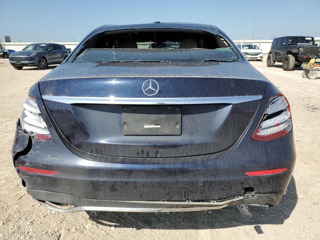 WDDZF4JB4JA389806 2018 Mercedes-Benz E 300