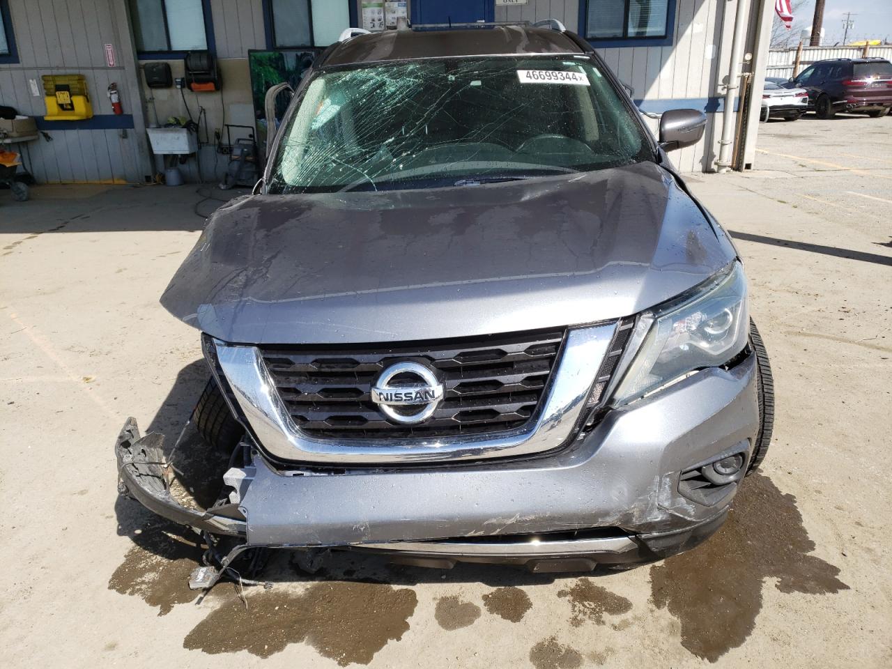 5N1DR2MN6JC612529 2018 Nissan Pathfinder S