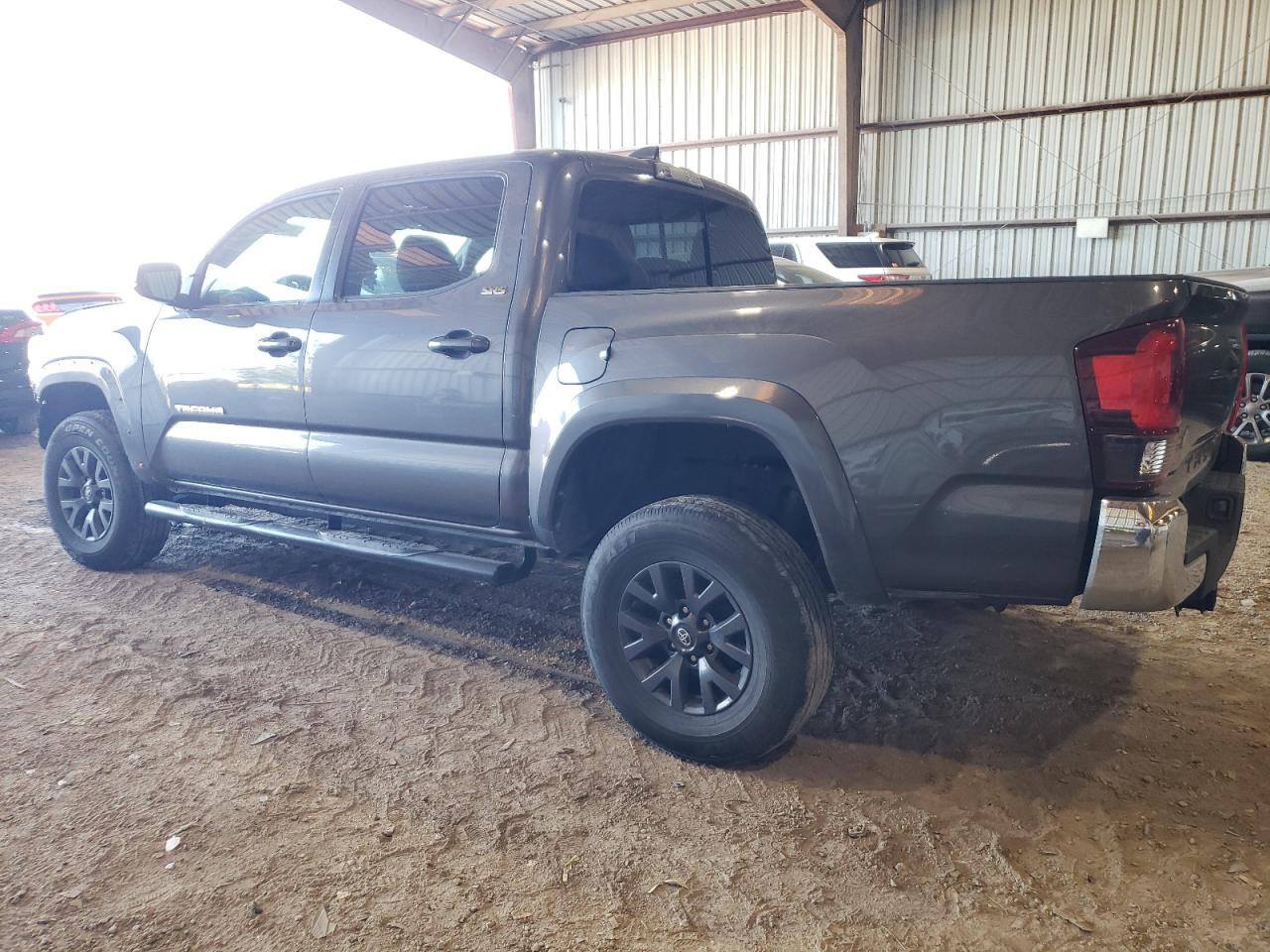 2020 Toyota Tacoma Double Cab vin: 5TFAZ5CN9LX088928