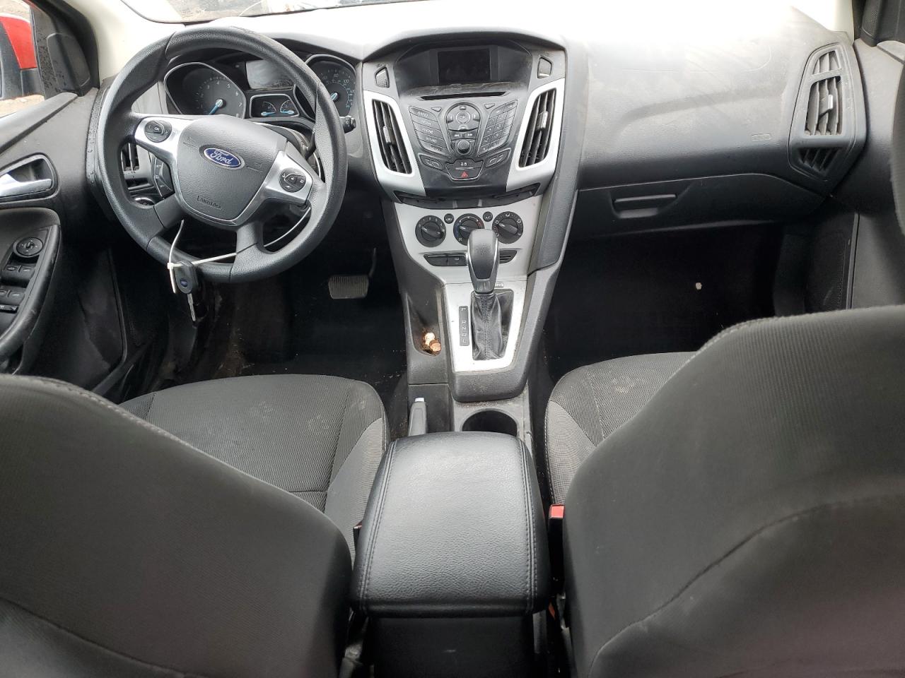 1FADP3K22EL170062 2014 Ford Focus Se