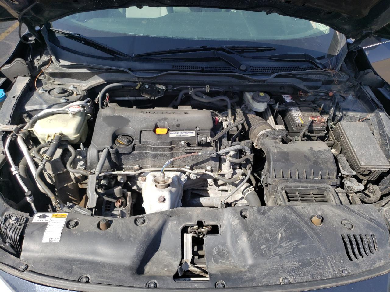 2HGFC2F53JH574168 2018 Honda Civic Lx