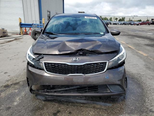 2018 Kia Forte Lx VIN: 3KPFK4A70JE176806 Lot: 40892564