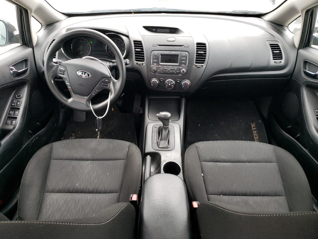 KNAFK4A67G5616738 2016 Kia Forte Lx