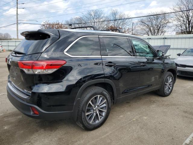 VIN 5TDJZRFH1KS611618 2019 Toyota Highlander, SE no.3