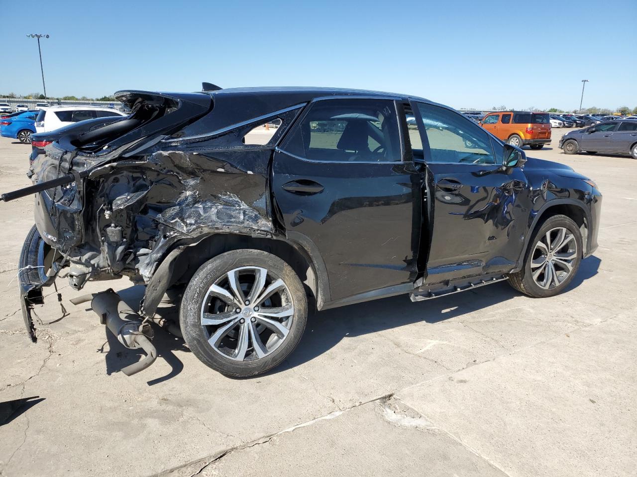 2T2ZZMCA0HC040732 Lexus RX350 2017. Фото: 2