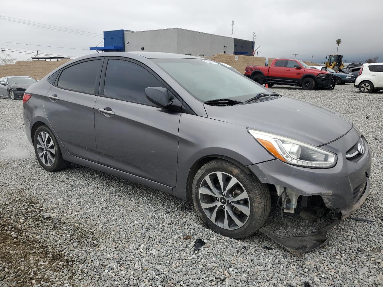 KMHCU4AE1FU823231 2015 Hyundai Accent Gls