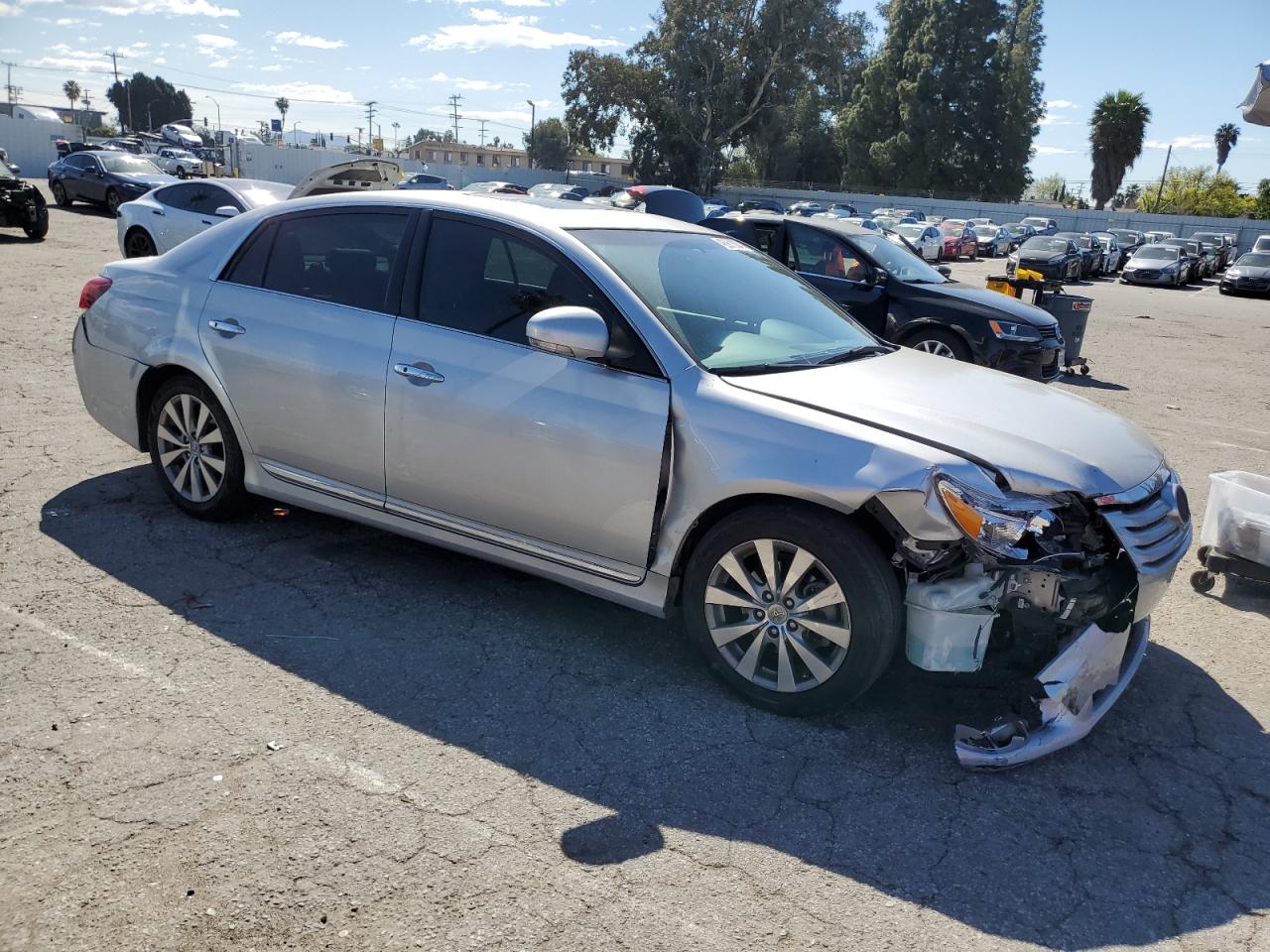 4T1BK3DB2BU412458 2011 Toyota Avalon Base