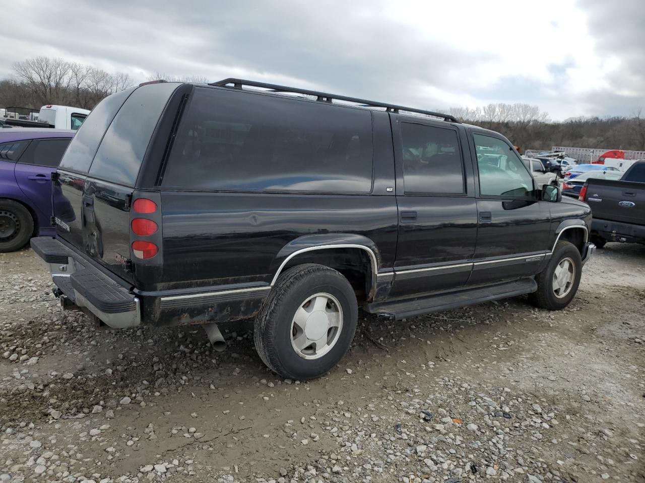 3GKFK16R2WG510424 1998 GMC Suburban K1500