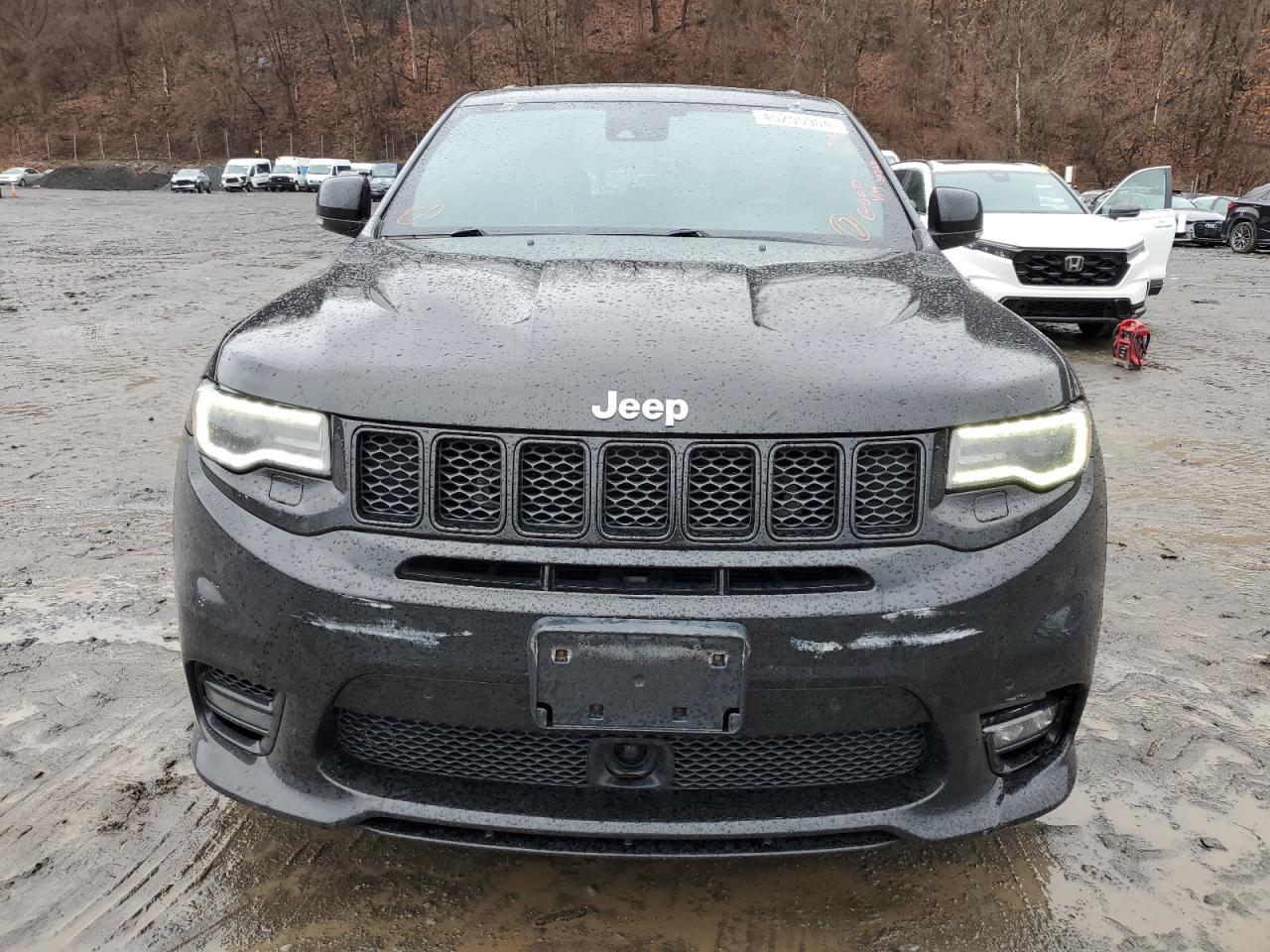 1C4RJFDJXHC630726 2017 Jeep Grand Cherokee Srt-8